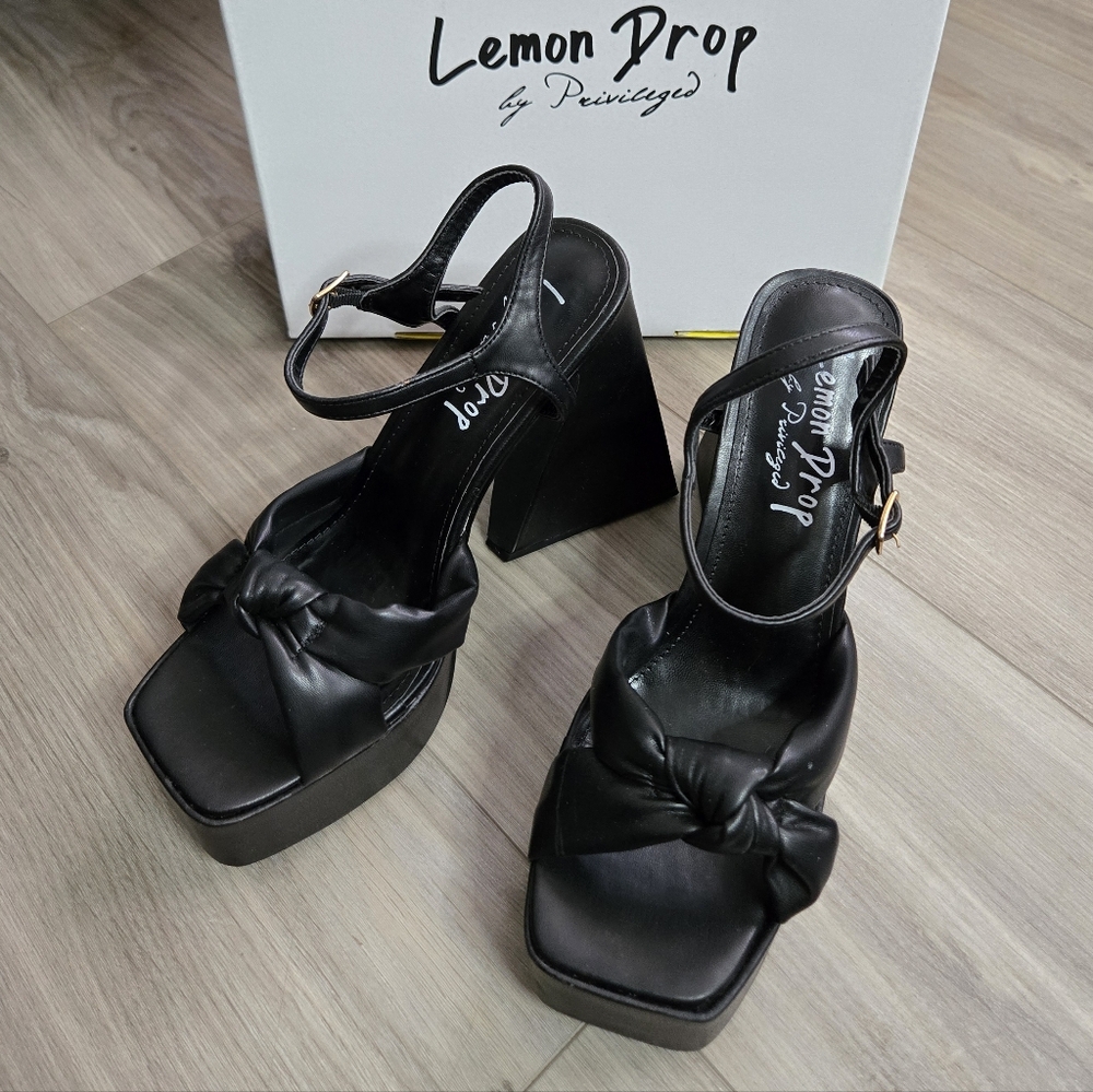 Lemon Drop By Privileged Hiner Platform Heels - Picture 4 of 11